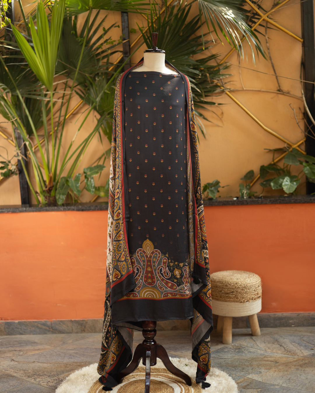 Modal Silk Suit (Black)