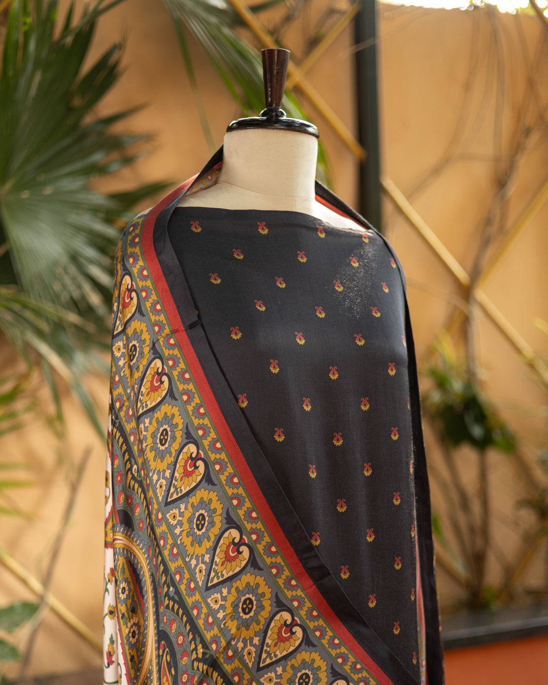 Modal Silk Suit (Black)