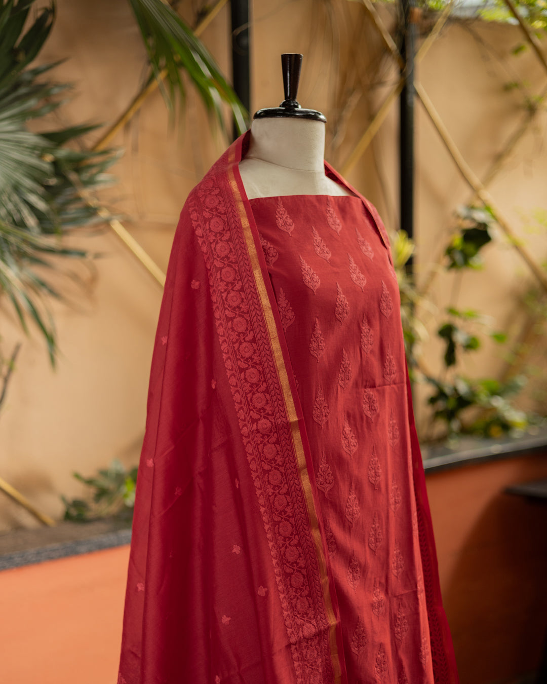 Maheshwari Chikankari Suit (Red)